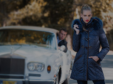 Epwnyma Gynaikeia Mpoyfan Kai Palto Online Antonella